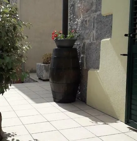 Laura Vendégház 3*