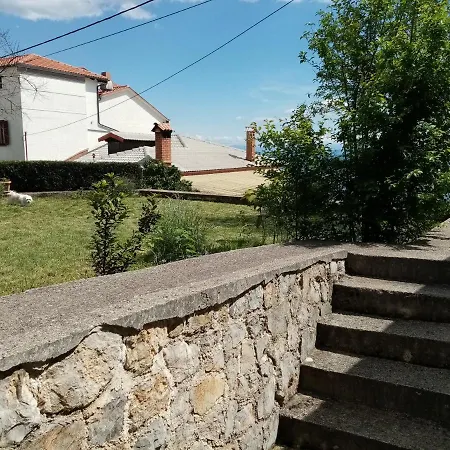 ゲストハウス Laura Ičići