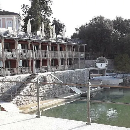 Studio Laura Guest house Icici